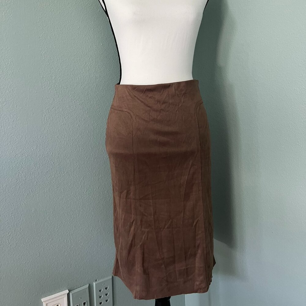 New MAX STUDIO Faux Suede Skirt Pull On Pencil Flare Size XS Chestnut